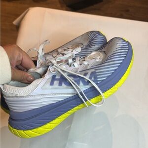 Women’s hoka tennis shoes sneakers